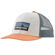 Šiltovka Patagonia P-6 Logo LoPro Trucker Hat White w/Peach Sherbet