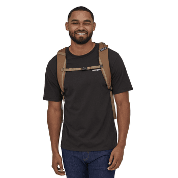 Batoh Patagonia Black Hole Pack 25L Friend Green