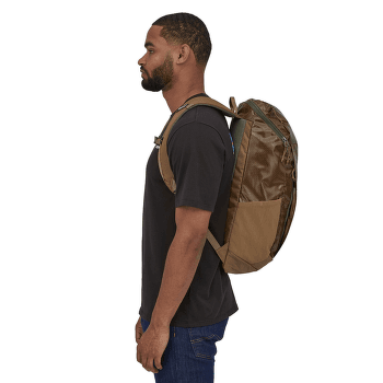 Batoh Patagonia Black Hole Pack 25L Friend Green