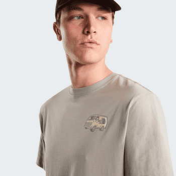 Tričko krátky rukáv The North Face Van Life Relaxed Short Sleeve Tee-Graphic Men 2MB STONE SLAB