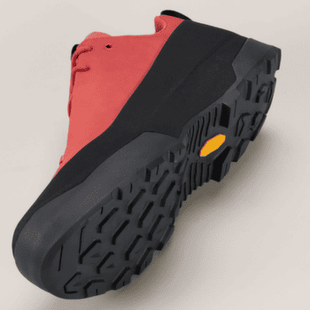 Topánky Arcteryx KONSEAL MEN Dk Stone Red/Black