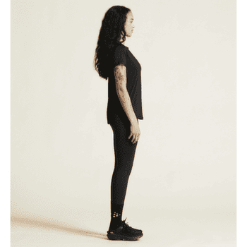 Tričko krátky rukáv Craft Collective SS Tee Women 999000 Black