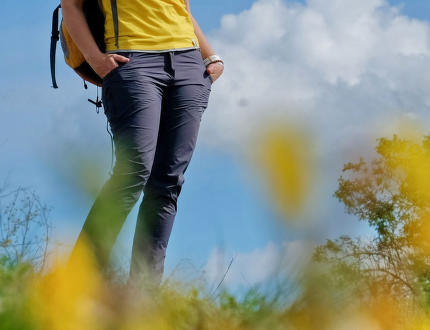 Test dámských turistických kalhot Direct Alpine Iris